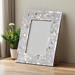 Marco de fotos de madera MDF hecho a mano de alta calidad con incrustaciones de nácar hechas a mano para la decoración moderna del hogar y la Oficina - Product Image 4