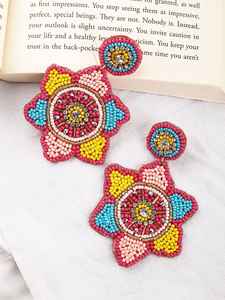 Festival Wear Boucles d'oreilles en perles brodées - Product Image 5