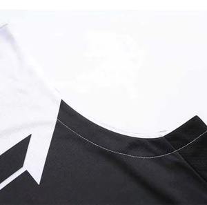 Fournisseur réversible Vêtements de sport personnalisés Vente en gros d'uniformes de basket-ball en polyester entièrement sublimés Maillots à col en V de club - Product Image 3