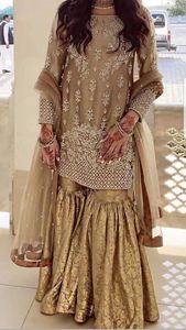 ROBE KURTA DORÉE, BROCADE SARARA & DUPPATA AVEC BELLE BRODERIE ZARI ZARDOZI ORNEE POUR FÊTE/MARIAGE = 2024 - Product Image 2