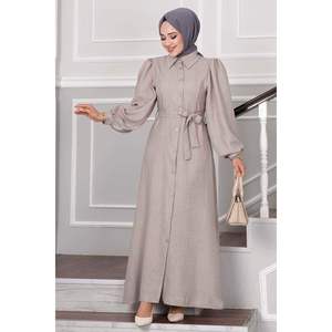 Crema de vestido Hijab detallada perla - Product Image 3