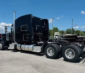 Meilleur!! Camion semi-remorque Peterbilt T 389 avec cabine couchette à toit surélevé de 78 pouces - Moteur Cummins, boîte manuelle 18 vitesses - Expédition mondiale - Product Image 3