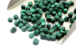 50 piezas Mineral de malaquita natural 6-8 MM Piedra preciosa de malaquita cruda natural, la malaquita es una piedra increíble para ayudar a los miedos - Product Image 3