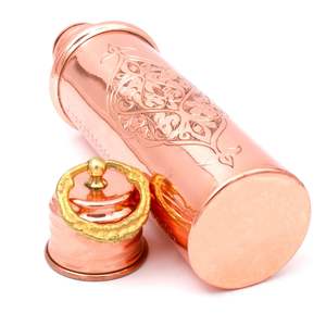 Bouteille d'eau artisanale en cuivre antique, motif floral traditionnel, bouteille à boire ayurvédique pour la maison, les voyages, cadeau - Product Image 1