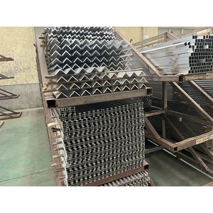Profilo di estrusione in alluminio a forma di L personalizzato su qualsiasi angolo per la costruzione ampiamente utilizzata del rivestimento del bordo del tetto - Product Image 2