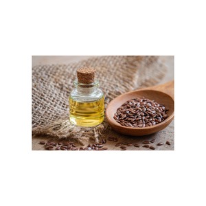 Huile de lin pure fournie pour compléments alimentaires et applications culinaires - Product Image 1