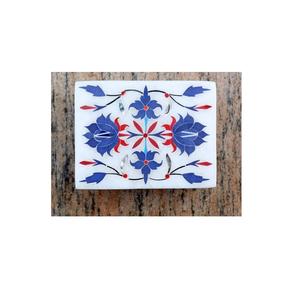 Boîte à bijoux en marbre unique avec motif carré en nacre multicolore emballé dans un carton disponible en Inde - Product Image 1