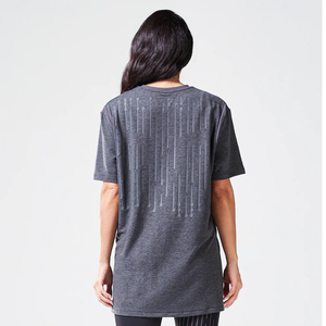 Camisetas de gran tamaño con logotipo bordado profesional para mujer/Camisetas transpirables holgadas con estampado personalizado para mujer - Product Image 5