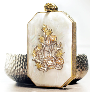 กระเป๋าคลัทช์ม็อบเปลือกมุกของเธอกระเป๋าคลัทช์แม่ของมุกสำหรับผู้หญิงในราคาที่ดีที่สุดจากอินเดียด้วยงานฝีมือสุดหรู - Product Image 2