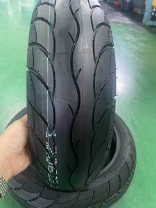 Neumático Sin Cámara de Caucho Natural Kuma K201 110/70-12, Cubierta de Neumático para Scooter 3.00-17, Neumático para Motocicleta - Product Image 2