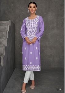 El último diseñador de Bordado de hilo de rayón pesado Kurti Set de Fab Zone - Product Image 3