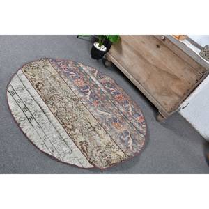 Vintage Turkish <b>Rug</b> Beige 4.2x4.2ft Handmade Wool Patchwork Design with Latex Backing Rectangular Hallway Model for <b>Bedside</b> Use - Product Image 4