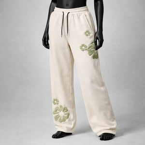 กางเกงวอร์มปักลายดอกไม้แบบกำหนดเองสำหรับผู้หญิง เอวยางยืด มีเชือกผูก ปลายขาจั๊มพ์ ขายส่งแบบ OEM - Product Image 2