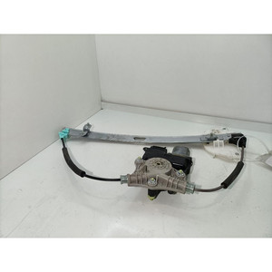 Mecanismo de elevación del parabrisas delantero. SX KIA Stonic Serie 82401 H8110 G4LC (17>) - Product Image 2