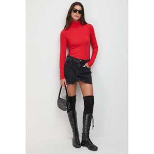 Blusa Casual con Cuello Redondo y Detalle de Botones en las Mangas, Logotipo Frontal, Manga Corta, 100% Poliéster - Product Image 2