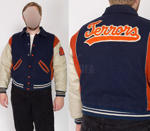 แจ็กเก็ตเบสบอลฤดูหนาวปรับแต่งได้ปรับแต่งได้คอปกตั้งทำด้วยผ้าขนสัตว์ปักด้วยกำมะหยี่สไตล์มหาวิทยาลัยลำลองย้อมสีเรียบ - Product Image 1
