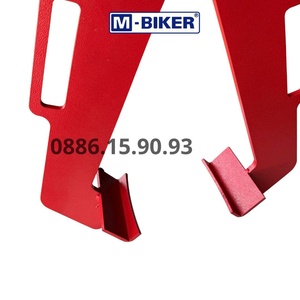 Pince à fût en acier M-Biker : une solution sûre et efficace pour le levage et le abaissement des fûts en acier - Product Image 3