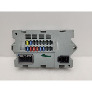 Portafusibili e Unità di Controllo Elettronica (ECU) per Jaguar XE Serie (X760) CPLA14Q073AA 204DTD diesel 1999 (15>) - Product Image 1