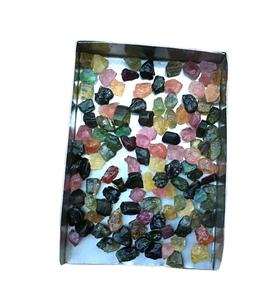 50pcs Naturel Multi Tourmaline Gemstone Minuscule Pierre Brute 6mm Hauteur À La Main Fabrication De Bijoux Amour Inconditionnel - Product Image 1
