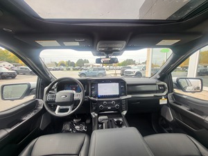 Ford F-150 Lariat Híbrido SuperCrew 2025 a Precio Accesible - Product Image 3