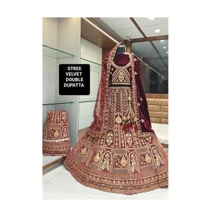 Velours Lehenga Choli le plus vendu pour les occasions indiennes et pakistanaises festives brodées avec des détails perlés de travail de fil d'Inde - Product Image 5