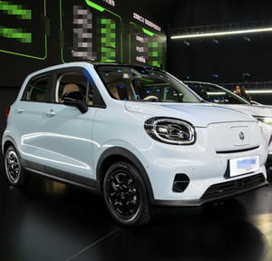 SUV électrique compact de bonne qualité 2023, véhicule à énergie nouvelle Leap T03 avec volant à gauche 4580*1936*1674mm - Product Image 3