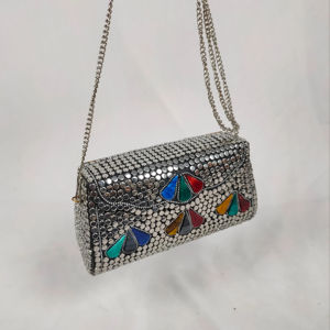 Vente en gros de sculptures de main pour femmes, en résine faite à la main, motif géométrique en mosaïque, forme personnalisée, peintures de modélisation manuelle, diverses - Product Image 1