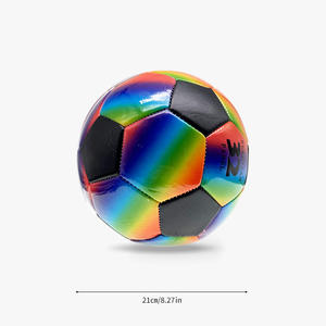 N ° 5 Performance d'entraînement épaissie Football arc-en-ciel en PVC réfléchissant - Product Image 5