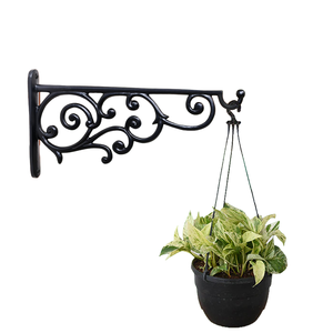 Cintres métalliques en acier à usage multiple pour l'organisation de la maison, de la cuisine, de la salle de séjour et du nettoyage des vêtements. - Product Image 1