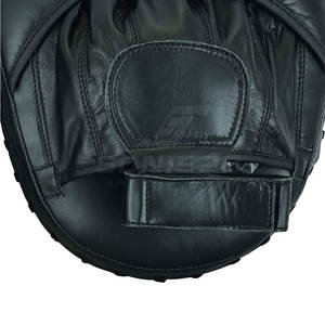 Almohadilla de Enfoque Ajustable de Alta Calidad para Boxeo, Herramienta de Entrenamiento Protectora y Duradera Hecha de Cuero, Personalizable - Product Image 4
