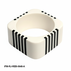 Bracelet en résine carré épais, bracelet en résine rayé noir et blanc, bijoux géométriques minimalistes pour femmes, bracelet moderne tendance - Product Image 5