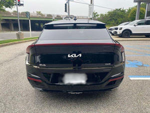 Hyundai Kona EV GT-Line AWD Automatique 2024 Noir Propre avec Sièges en Cuir, Navigation, Chauffage, Démarrage à Distance et Toit Ouvrant - Product Image 6