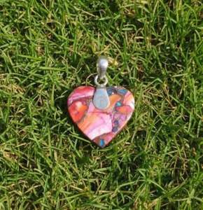 Colgante de Plata de Ley 925 con Turquesa Rosa y Cobre, Chapado en Oro, Hecho a Mano, con Forma de Corazón - Product Image 5