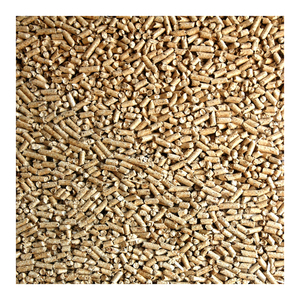 Granulés de bois de grande capacité, combustible biomasse dense, préparés pour l'expédition en gros. - Product Image 3