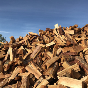 Wholesale <b>Firewood</b> Supplier Offering Bulk Kiln Dried <b>Logs</b> Ideal <b>for</b> Stoves Campfires Heating and Fireplace Use - Product Image 1