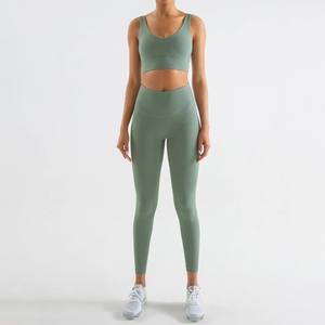 Ensembles de leggings de soutien-gorge de sport Scrunch respirant personnalisé le plus vendu ensembles de yoga de vêtements de fitness d'entraînement pour les femmes - Product Image 1