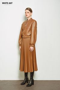 แจ็คเก็ตบอมเบอร์สำหรับผู้หญิงออฟฟิศดีไซน์หรูหราทนทานผลิตจากเวียดนาม - Product Image 4