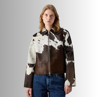Veste en cuir de qualité supérieure avec poils, élégance robuste et texture de cuir naturel pour les amateurs de streetwear audacieux et de style western