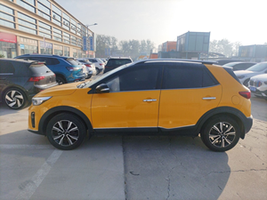 Guazi 2021 Kia Stonic, SUV de 5 Puertas y 5 Asientos, Transmisión Manual de 6 Velocidades, Motor Pequeño de Gasolina 1.4L 100 hp I4 - Product Image 4