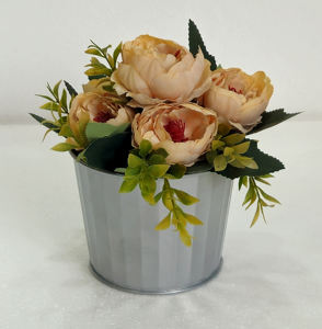 Maceta de Metal Galvanizado Sostenible con Diseño Moderno Acanalado |   Maceta Decorativa para Interiores y Exteriores, Duradera y Moderna - Product Image 3