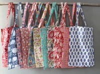 Sac fourre-tout en coton 100% réutilisable et écologique en gros avec impression en bloc, taille et logo personnalisables pour le shopping et les voyages