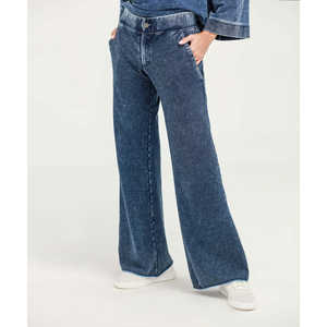 Pantalones acampanados de mezclilla para mujer - Product Image 4