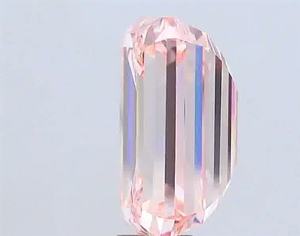 Diamant de laboratoire taille émeraude 15,02 carats, couleur rose fantaisie, clarté VVS1, pierre en vrac certifiée IGI, bijoux de luxe en gros - Product Image 3