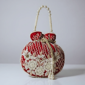 Red Handcrafted Embroidery <b>Handbag</b> Beads <b>Chains</b> Stylish Large Capacity Flap Casual/Classic/Modern Luxury Mini Bag for Parties - Product Image 6