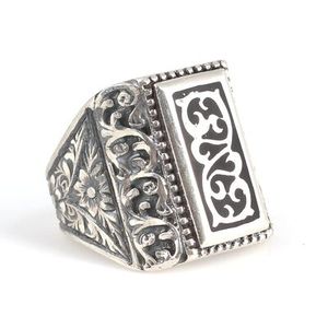Anillo de hombre de plata de ley 925 grabado a mano con calado, esmalte negro, corte radiante geométrico, estilo hip-hop, rodio, para uso diario - Product Image 2