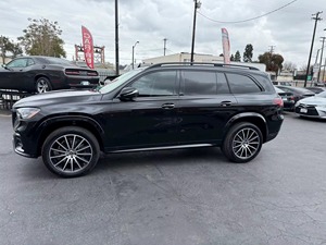 Mercedes-Benz GLS 450 2025 certifié, propre et peu utilisé, boîte automatique, moteur turbo, cuir foncé, ACC, traction avant, jantes en aluminium R17 - Product Image 2