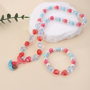 ชุดเครื่องประดับสร้อยคอและกำไลข้อมือรูปหมีและปลาสำหรับเด็กผู้หญิง ชุดเจ้าหญิงสำหรับแต่งตัวเล่นบทบาทสมมติ ของขวัญสำหรับงานปาร์ตี้ ของชำร่วยงานปาร์ตี้ - Product Image 3