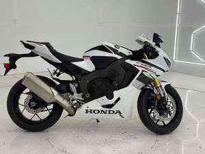 Oferta Increíble: Motocicleta CBR1000RR ABS 2026 Nueva en Venta - Product Image 2