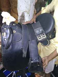 VENDO BOTAS DE MONTA DE PIEL MARRÓN dólar 15 tallas medianas grandes - Product Image 5