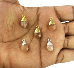 Dainty Peach Moonstone Pendentif Poire Briolette Forme 13x9mm Plaqué Or Gemme Cuivre Matériel En Gros Charme Diamant Pierre - Product Image 4